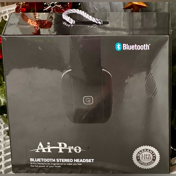 🎵 Ai Pro BLUETOOTH STEREO HEADSET. Engineered to make you feel the full power. - Picture 1 of 8